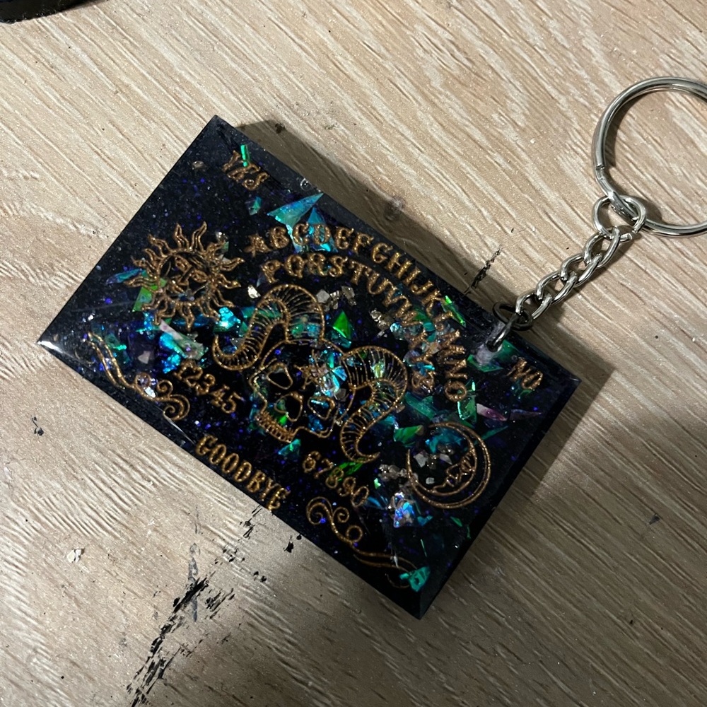 Mini ouija board keychain
